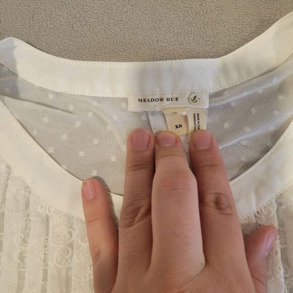 Meadow Rue Anthropologie White Button Down Blouse XS - Picture 2 of 7